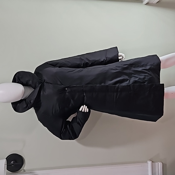 BRAND NEW Cole Haan puff jacket - Picture 1 of 13